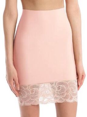 New Commando Smooth and Sexy half slip Sz XL
